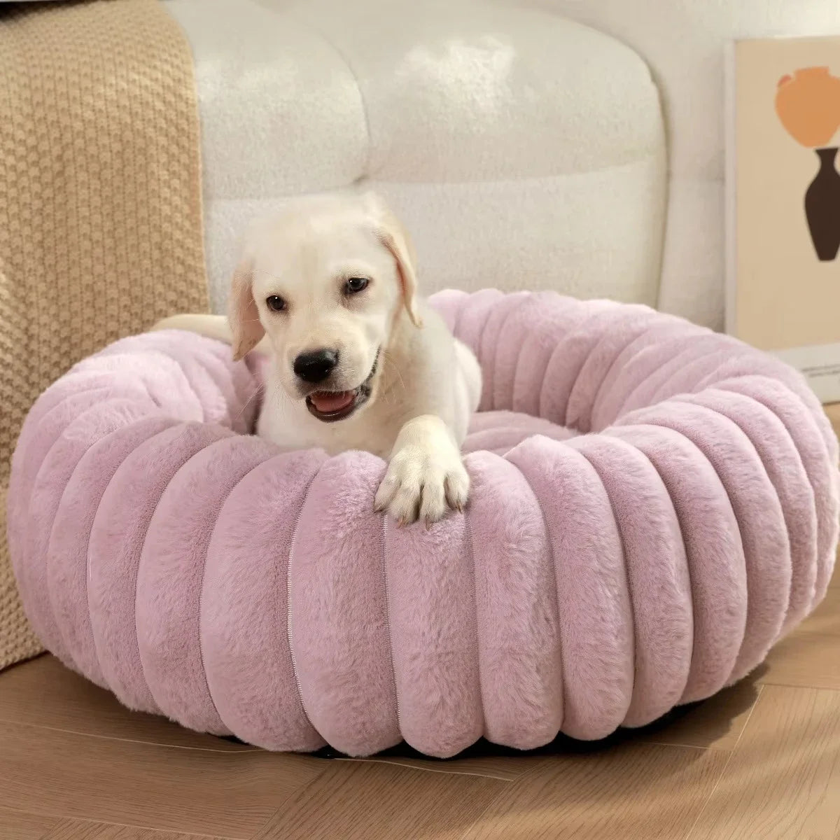 Plush Calming Round Pet Bed  Warm Winter Comfort